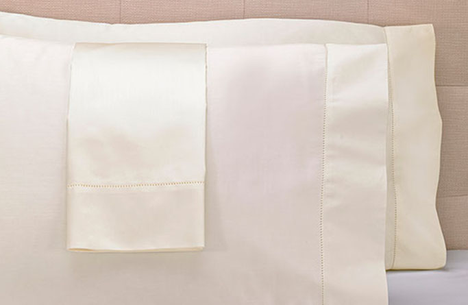 Ivory Hemstitch Pillowcases YMAL1