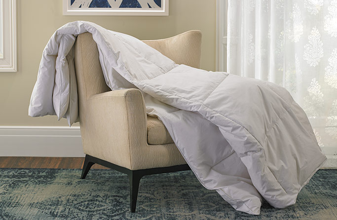 Medium Weight Down Comforter