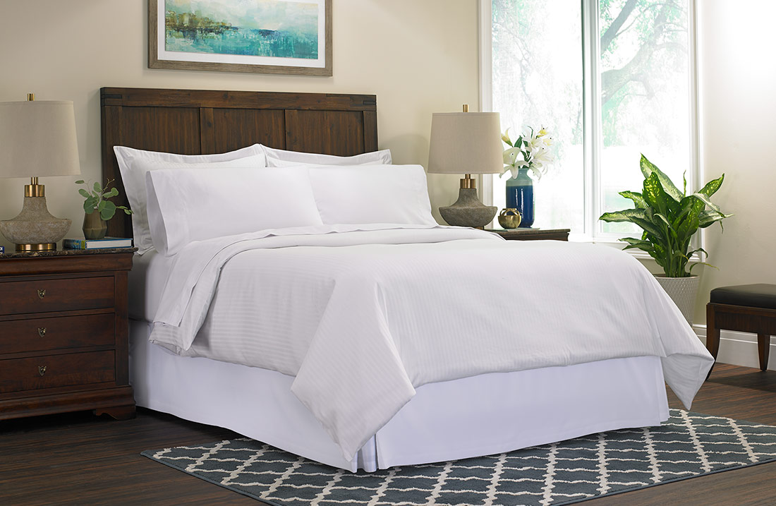 The Ritz-Carlton Hotel Hotel Stripe Bed & Bedding Set